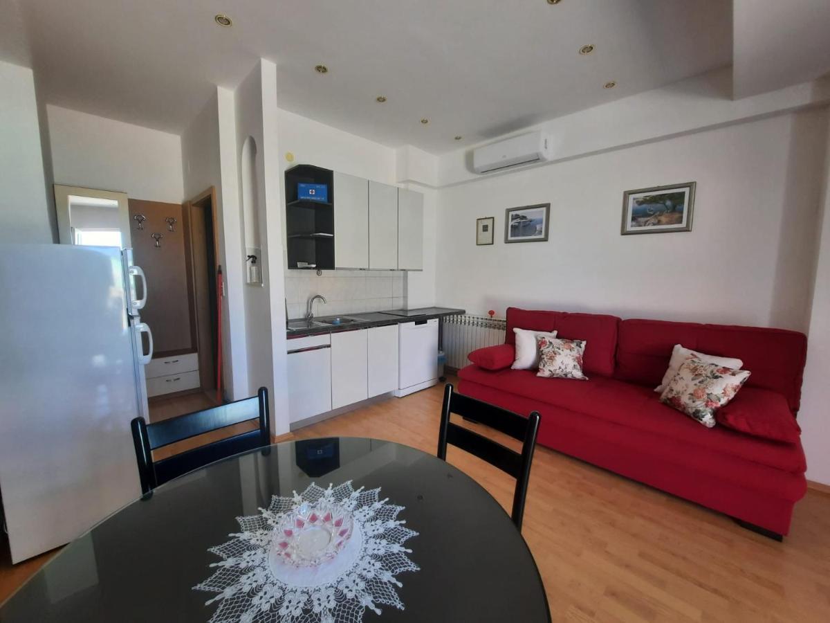 Anita Apartment
